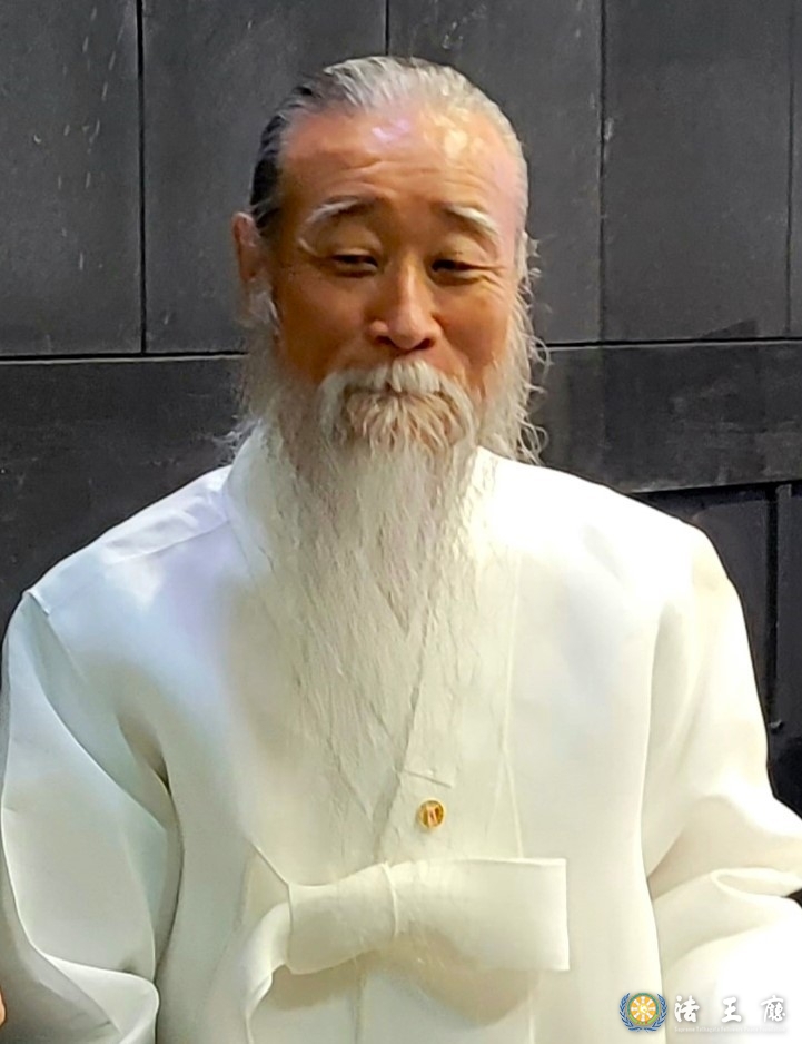  경찰, '천공 의혹' 관련 조사착수 
