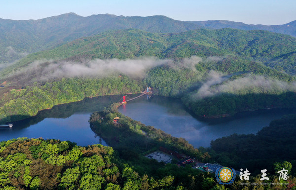  Cheonjang Lake