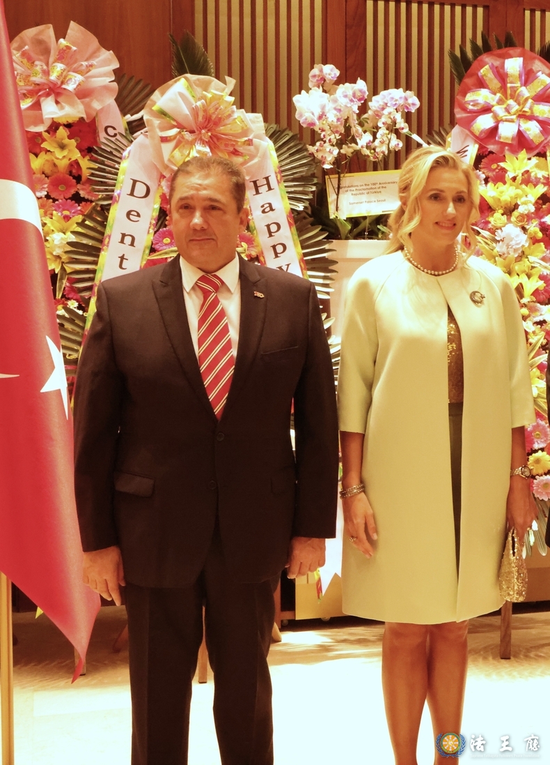 Ambassador H.E. Murat Tamer of Turkiye in Korea and Mrs. Tamer greet guests at the Turkish national day reception held at Shilla Hotel in Seoul on Oct. 30, 2023.