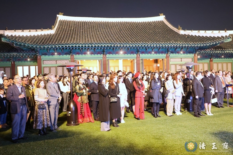 More than 300 distinguished guests from the Korean government and various other segments of Korean society and also by the ambassadors and other senior officials from the Seoul Diplomatic Corps attend the gala reception held at Shilla Hotel in Seoul on Oct. 30, 2023.