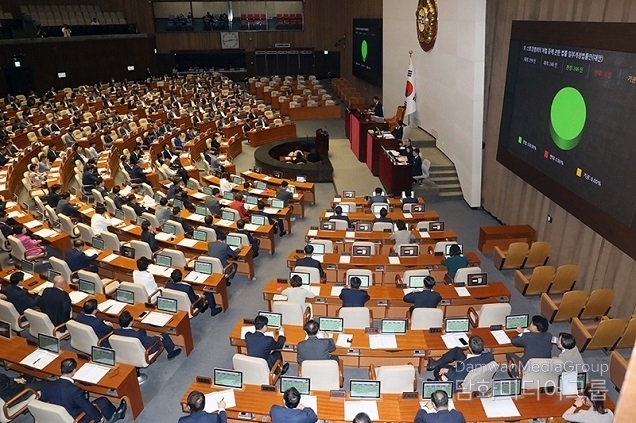 온라인스토킹 처벌 강화 후 기소 37% 증가…“강력범죄 사전 차단”