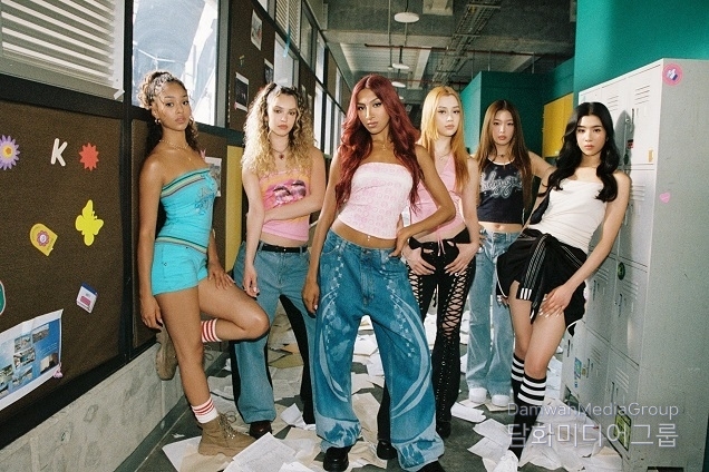 하이브 美 걸그룹' 캣츠아이, 첫 싱글 'Debut' 안무 버전 MV 공개!