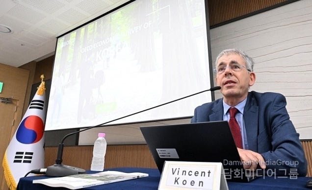 OECD, 올해 한국 성장률 2.6% 유지…‘올 하반기 내수 강화’ 전망
